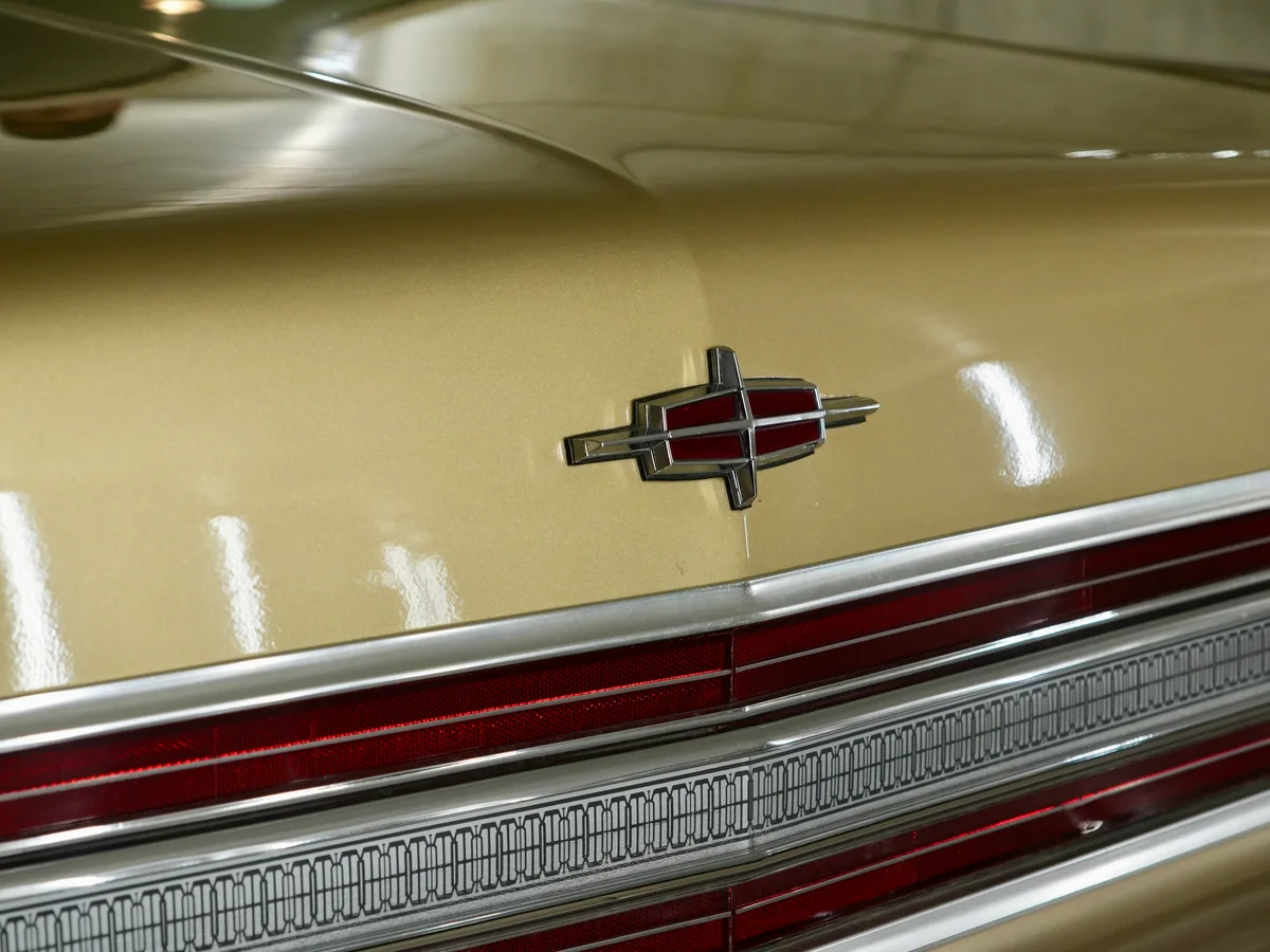 Kofferraum-Emblem Continental